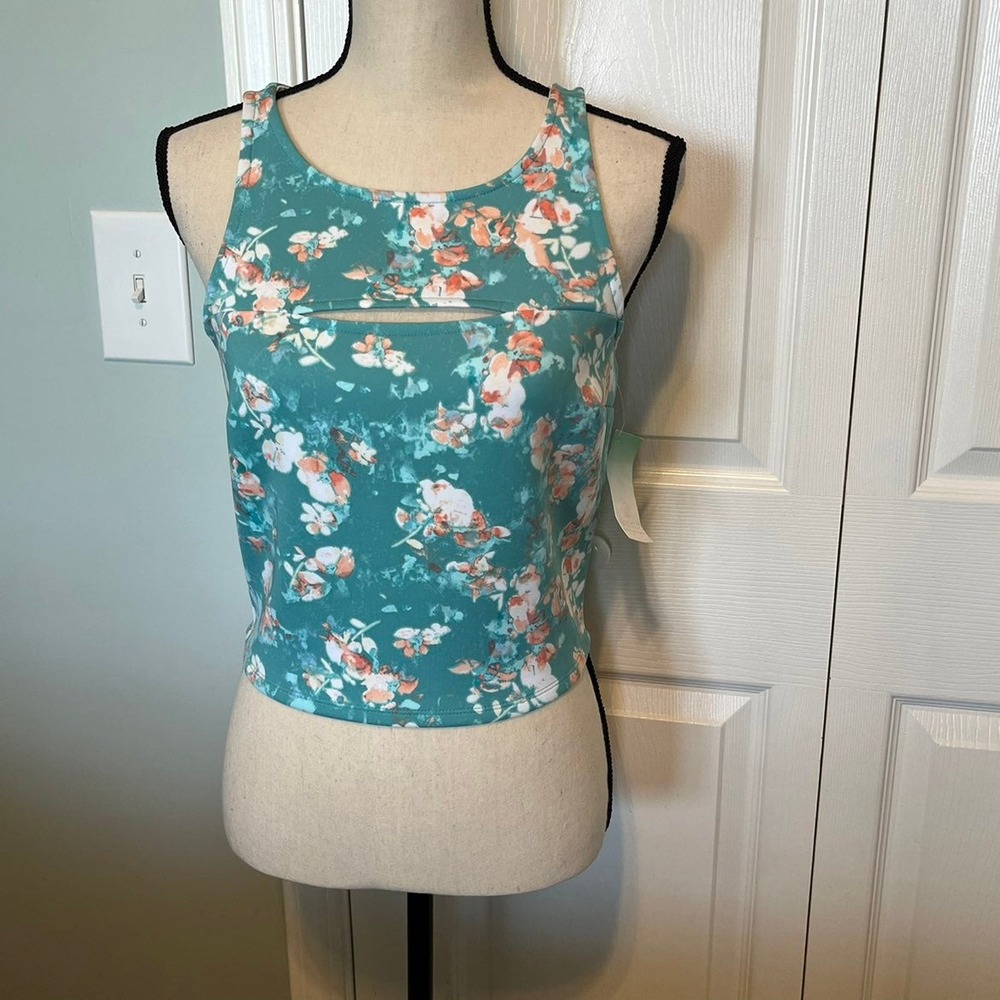 Decree‎ sleeveless fitted top women's size medium blue floral front cut-out NEW